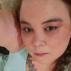 Meet your Posher, Lori luv